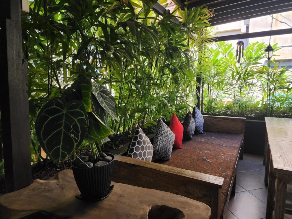 Appartement Mai Malu à Pulukan Extérieur photo